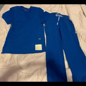 Figs Small Royal Blue Casma+Cordoba Set